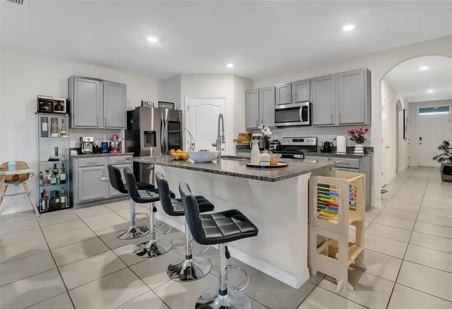 5384 Hickory Downs Way, Saint Cloud, FL 34771 - Image #2