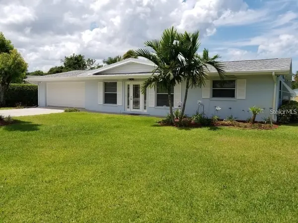 1385 NE Hilltop Street, JENSEN BEACH, FL 34957