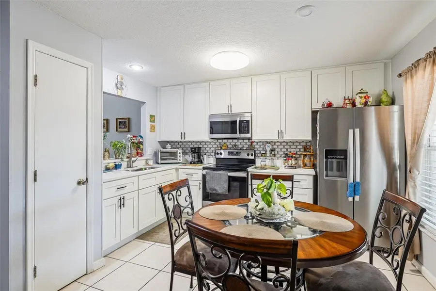 2174 Cypress Bay Boulevard, Kissimmee, FL 34743 - Image #2