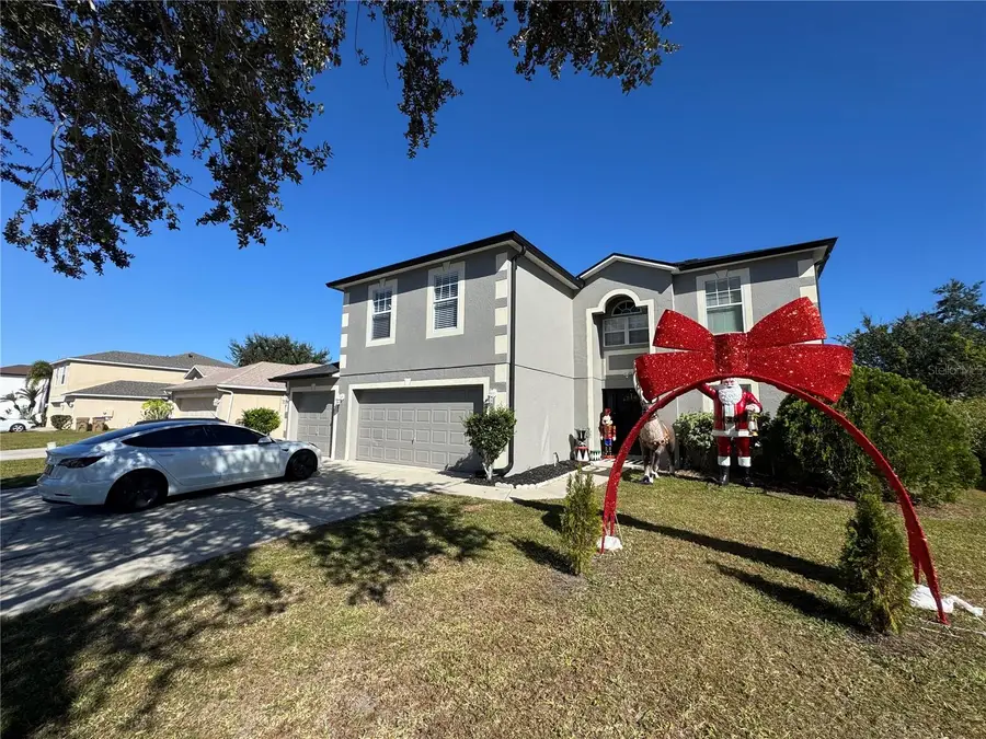 627 Woodland Creek Boulevard, Kissimmee, FL 34744 - Image #3