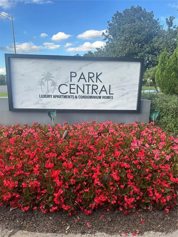 5040 Park Central Drive #2011, ORLANDO, FL 32839