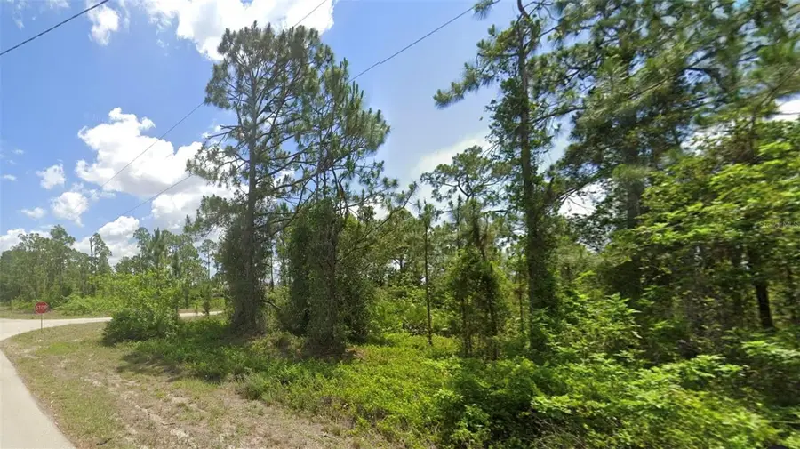 535 Flamingo Avenue, Lehigh Acres, FL 33974 - Image #2