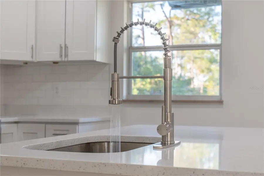 245 Amador Circle, Orlando, FL 32810 - Image #3