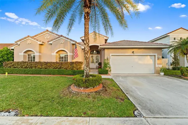 343 SW 187th Terrace, PEMBROKE PINES, FL 33029