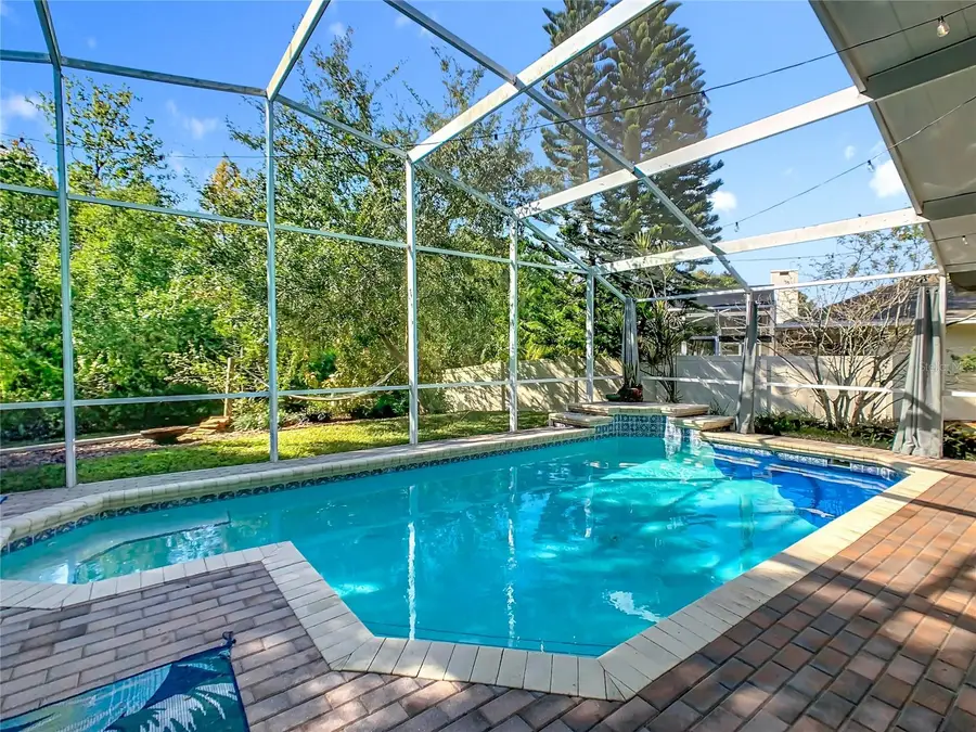 716 Santa Maria Dr, Winter Haven, FL 33884 - Image #2