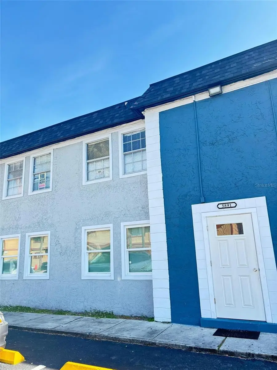 5891 Curry Ford Road #15, Orlando, FL 32822 - Image #2