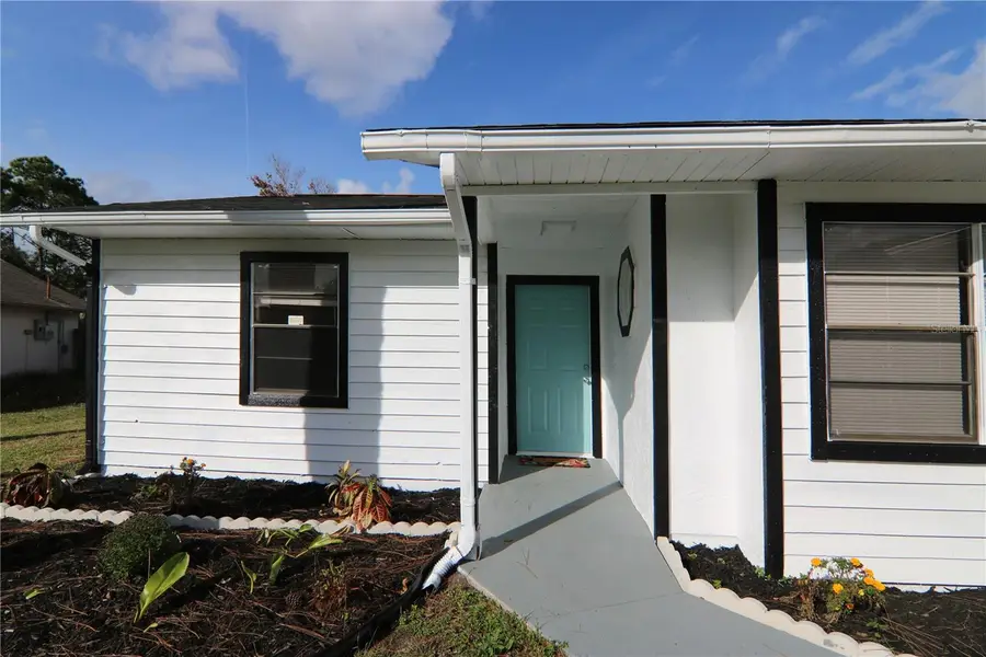 711 Kempten Street Nw, Palm Bay, FL 32907 - Image #2