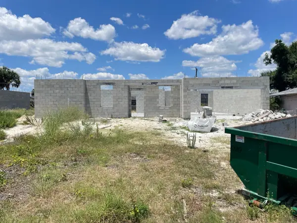 22120 Mamaroneck Avenue, PORT CHARLOTTE, FL 33952