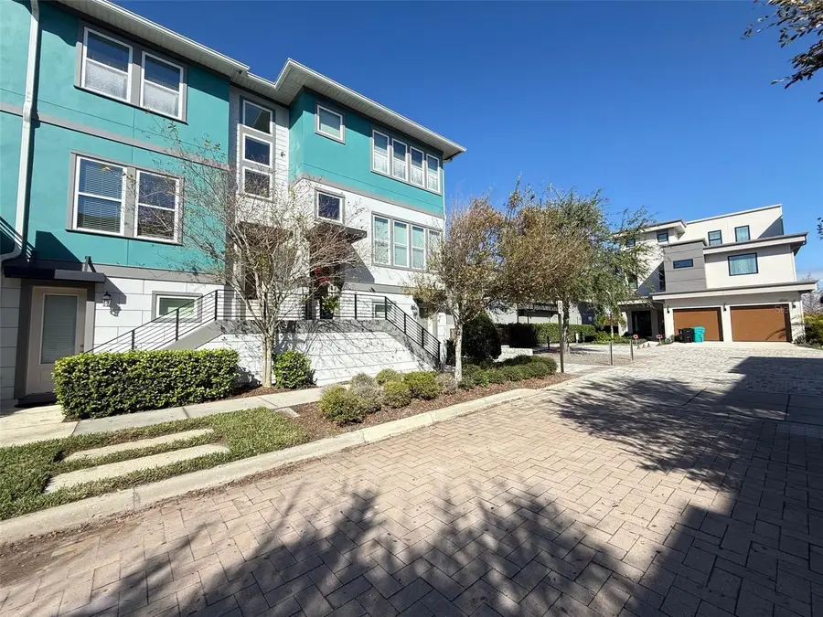 8483 Karrer Terrace, Orlando, FL 32827 - Image #3