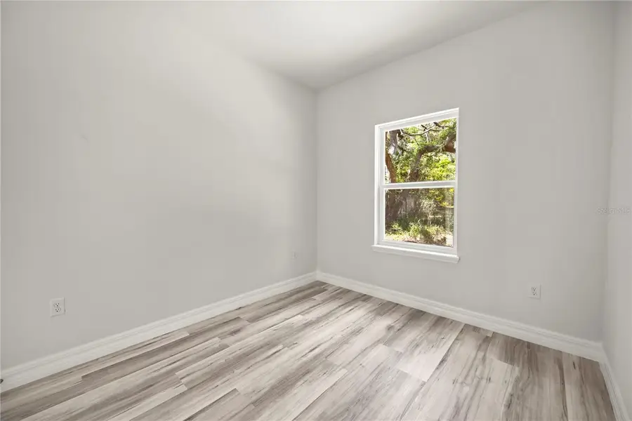 688 E Euclid Avenue, Deland, FL 32724 - Image #3