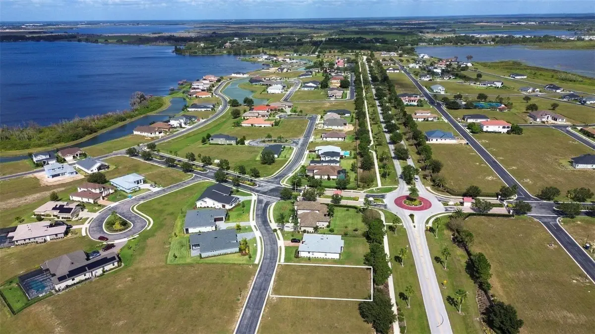 323 Spinnaker Court, Auburndale, FL 33823 - Image #1