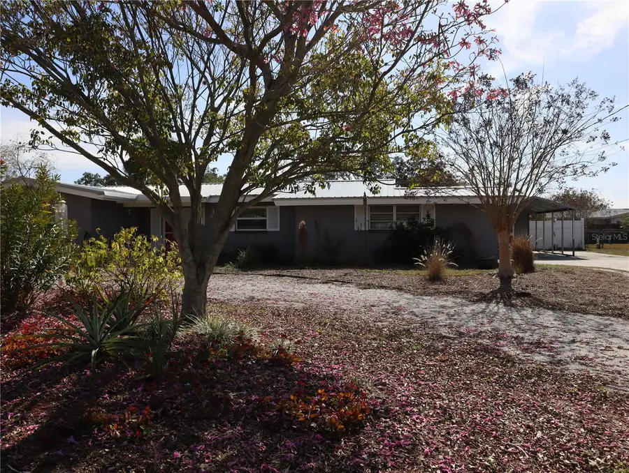 940 Oleander Drive Se, Winter Haven, FL 33880 - Image #2