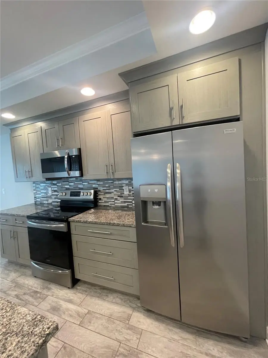 1090 E Pierce Avenue, Orlando, FL 32809 - Image #2