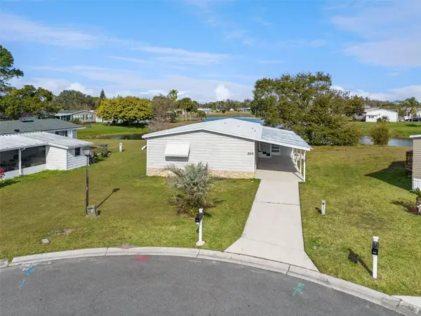 204 Bay Court, KISSIMMEE, FL 34758