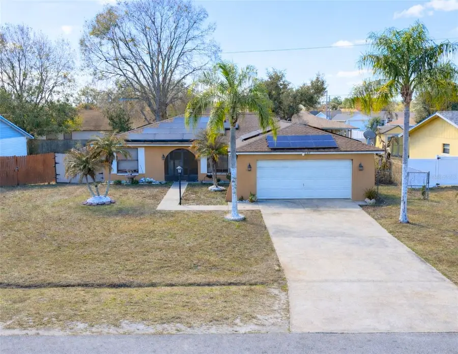 637 Fresno Court, Kissimmee, FL 34758 - Image #3