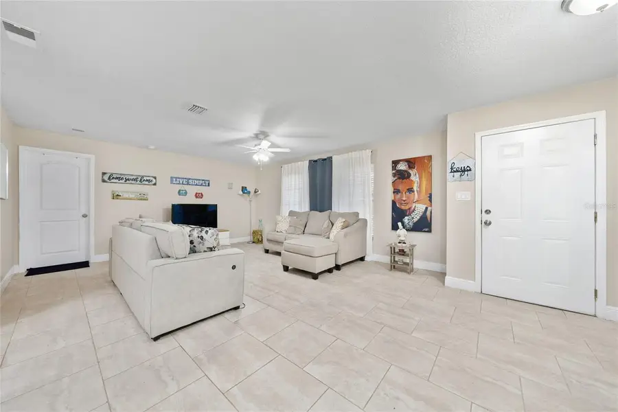 12131 Agana Street, Orlando, FL 32837 - Image #3