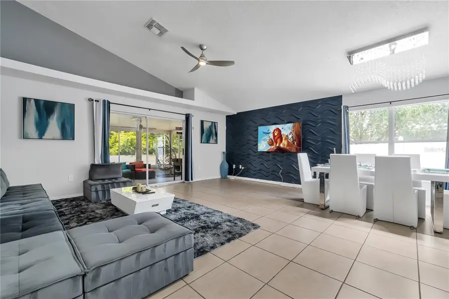 247 Oak Chase Place, Davenport, FL 33896 - Image #2