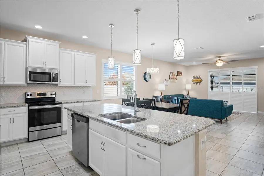 468 Sapphire Drive, Davenport, FL 33837 - #3