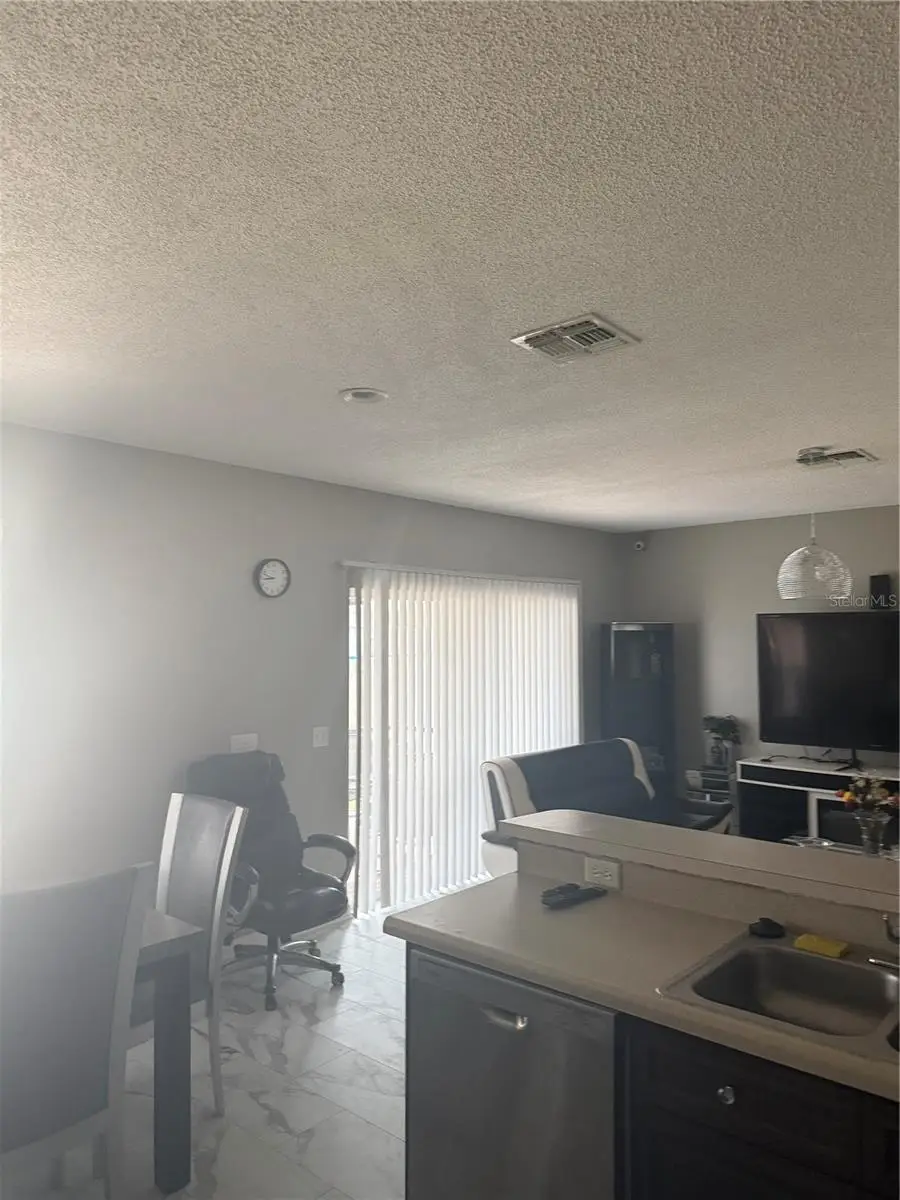 517 Maricopa Drive, Kissimmee, FL 34758 - #2