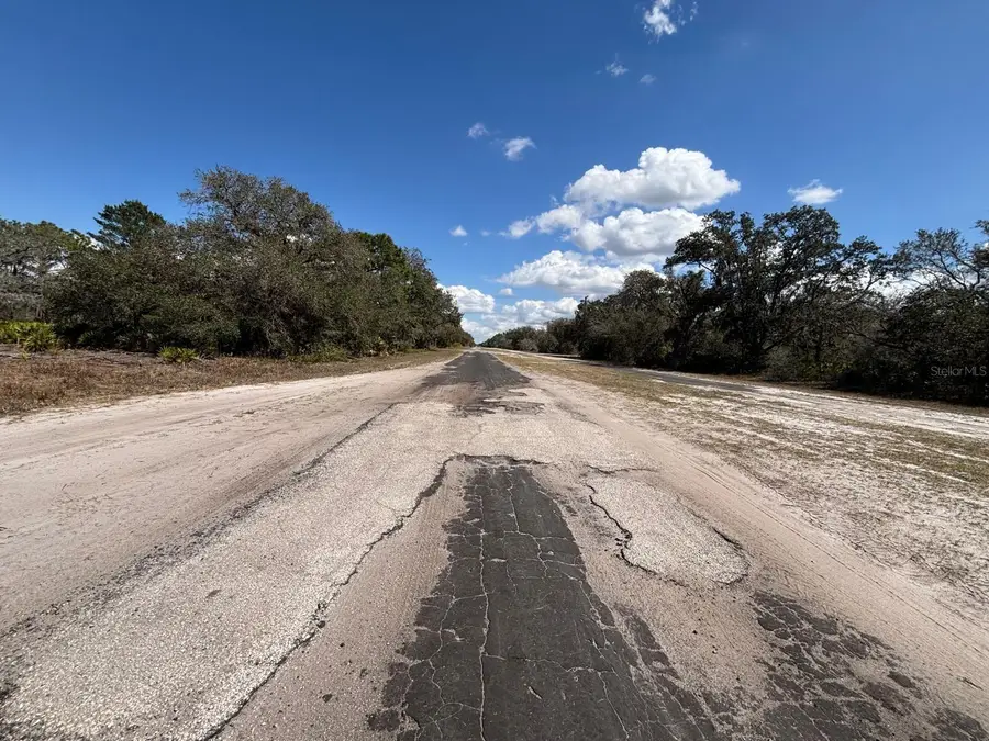 1006 Palm Avenue, Indian Lake Estates, FL 33855 - #3