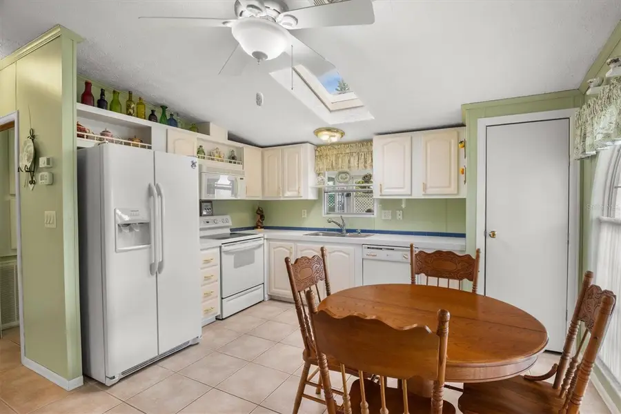 211 Glenwood Drive, Lake Wales, FL 33898 - #3