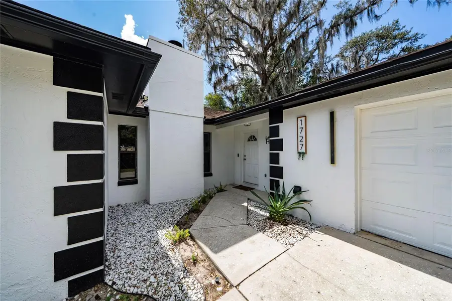 1727 Sandalwood Circle Sw, Winter Haven, FL 33880 - #3