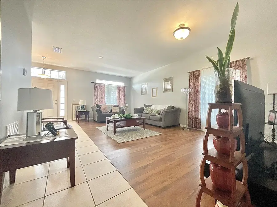 907 Hacienda Circle, Kissimmee, FL 34741 - #3