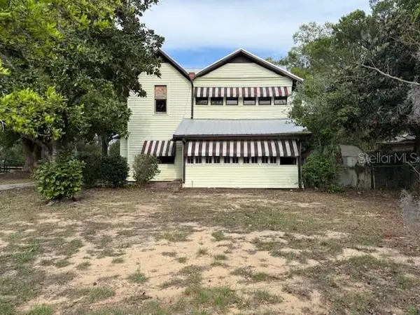 1600 E Lakeview Avenue, EUSTIS, FL 32726