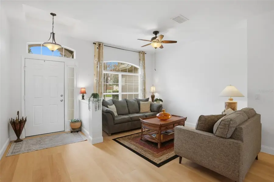 3014 Zander Drive, Grand Island, FL 32735 - #3