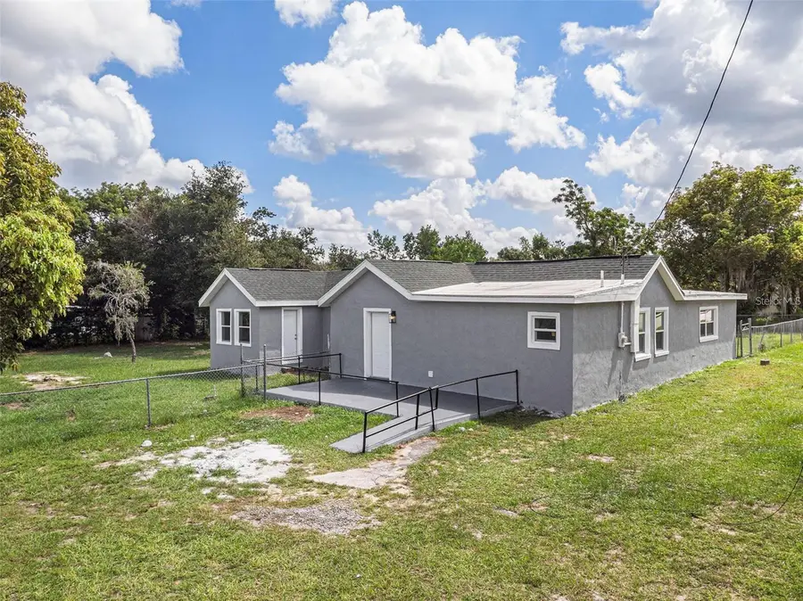 205 E Cornell Street, Avon Park, FL 33825 - #3