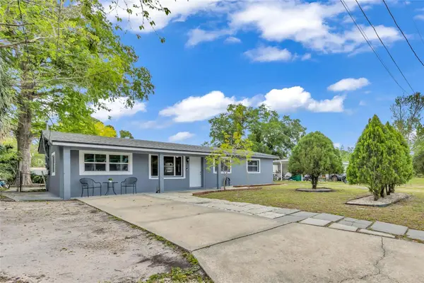 890 Golden Isle Drive, MOUNT DORA, FL 32757
