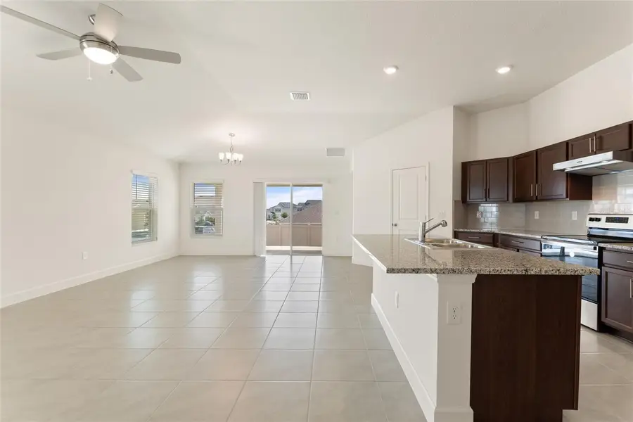 9239 Westside Hills Dr, Davenport, FL 33896 - #3