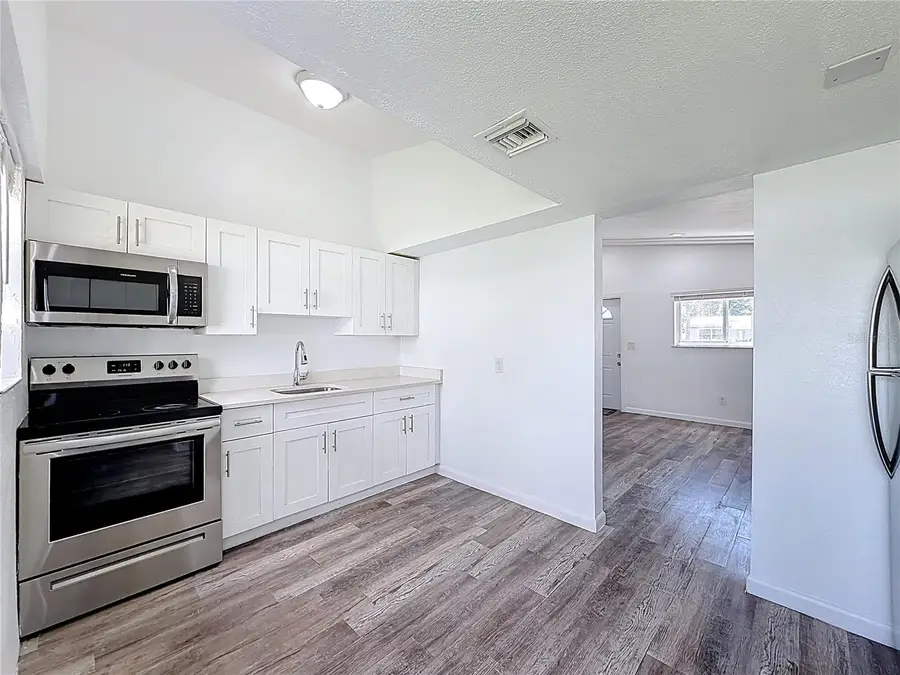 4157 Winchester Lane, West Palm Beach, FL 33406 - #3