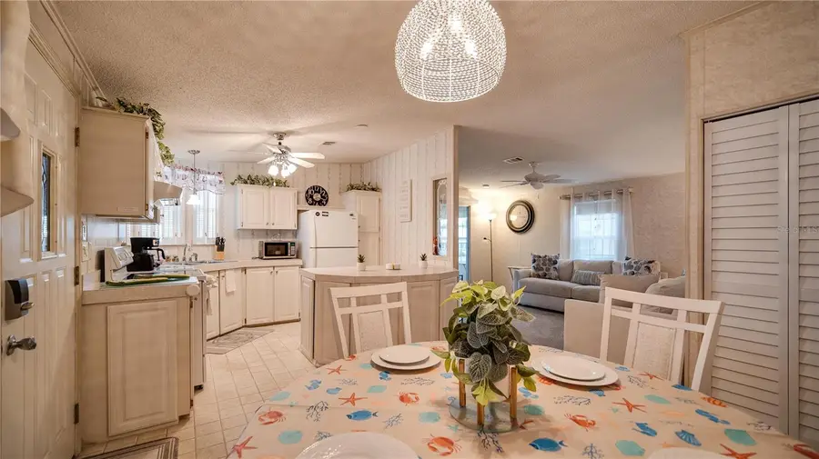 226 Douglas Park Avenue, Davenport, FL 33897 - #3