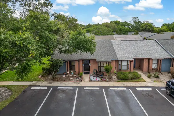 2818 Shannon Oak Court, ST CLOUD, FL 34769