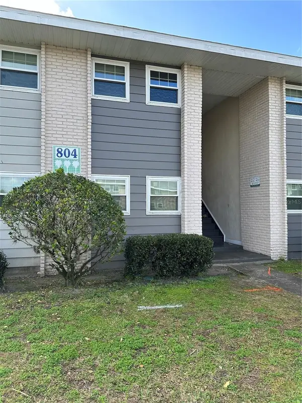 804 Sky Lake Circle #B, ORLANDO, FL 32809