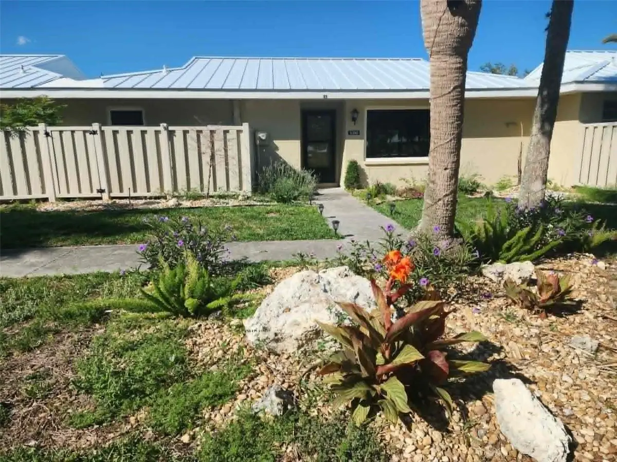 11352 W Bayshore Drive, Crystal River, FL 34429 - #1