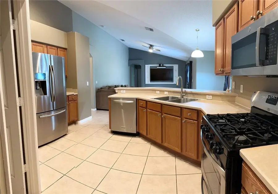 16016 Blossom Hill Loop, Clermont, FL 34714 - #2