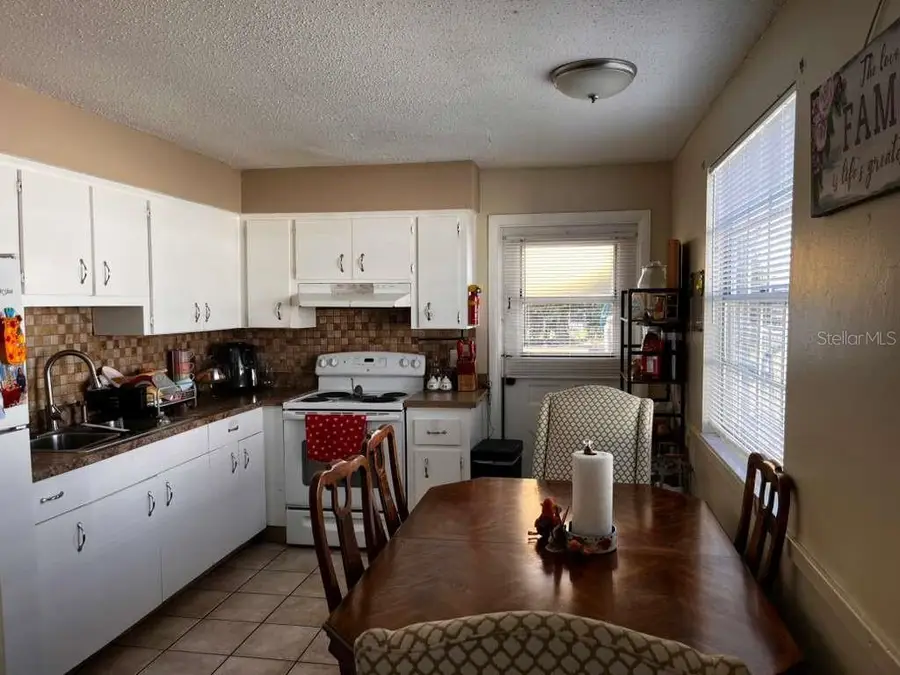 2804 52nd Avenue Drive W, Bradenton, FL 34207 - #3