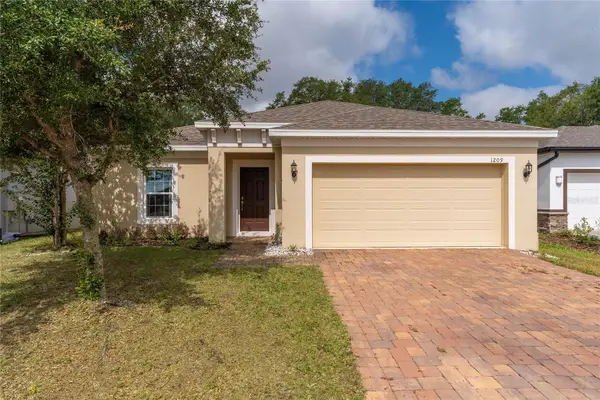 1209 Stratton Avenue, GROVELAND, FL 34736