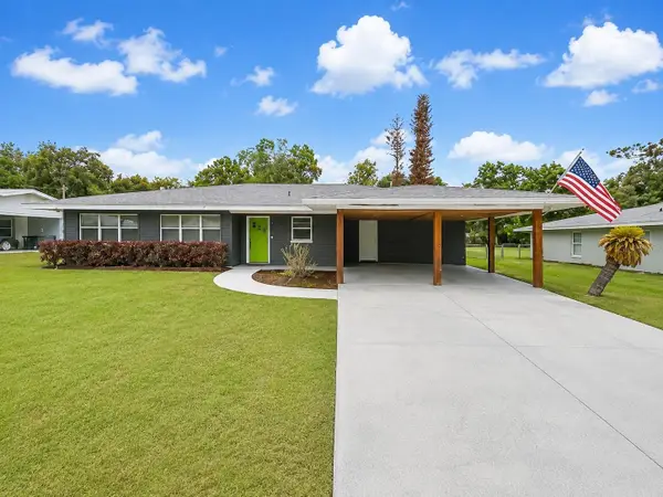5817 Lake Breeze Avenue, LAKELAND, FL 33809