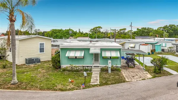 4676 66th Lane N #20, ST PETERSBURG, FL 33709