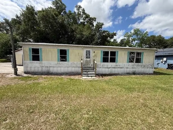 1935 Fruitland Park Circle, EAGLE LAKE, FL 33839