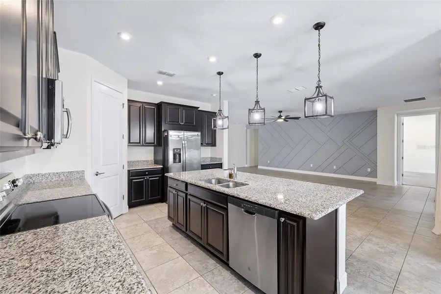 3910 Redfin Place, Kissimmee, FL 34746 - #2