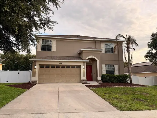 5802 Coquyt Drive, MOUNT DORA, FL 32757