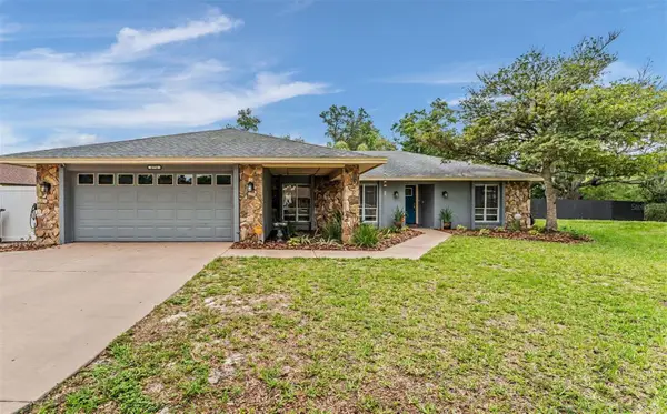 5776 Deer Flag Drive, LAKELAND, FL 33811