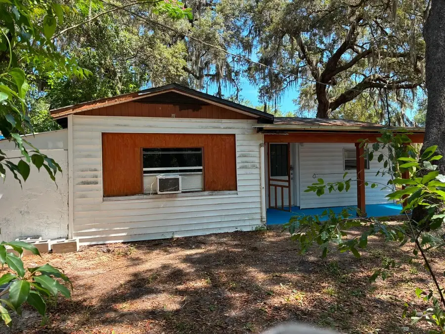106 Pennsylvania Avenue, Pomona Park, FL 32181 - #2
