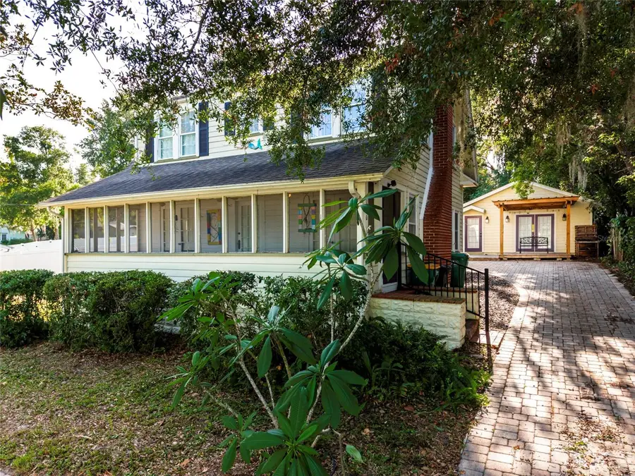 150 S Clayton Street, Mount Dora, FL 32757 - #3