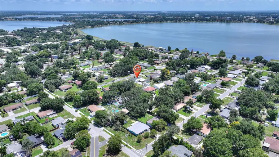 2230 W Central Avenue, Winter Haven, FL 33880 - #2