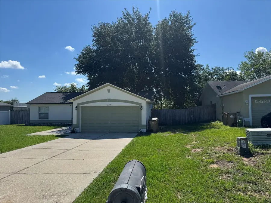 12249 Woodglen Circle, Clermont, FL 34711 - #3
